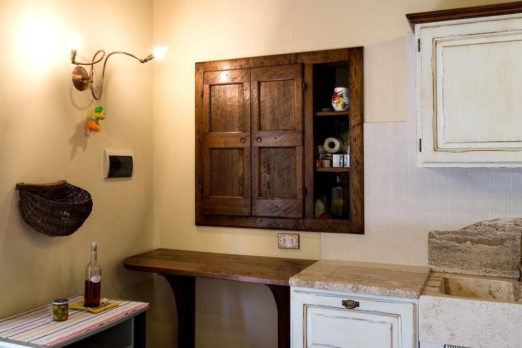 Casale Vacanze Il Granaio Cortona Szoba fotó