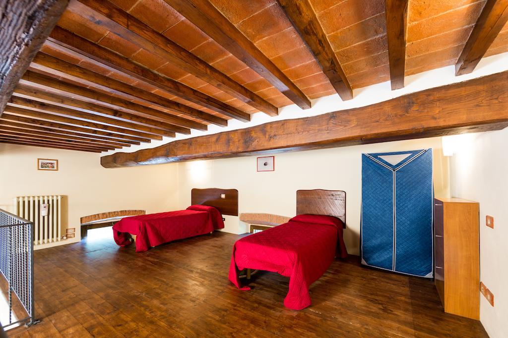Casale Vacanze Il Granaio Cortona Szoba fotó