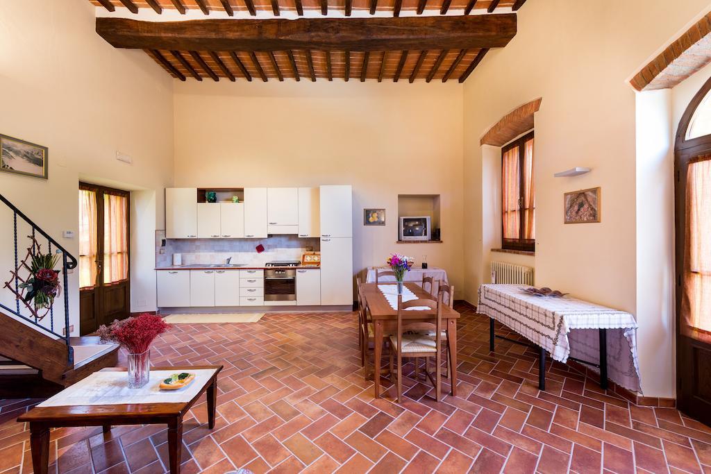 Casale Vacanze Il Granaio Cortona Szoba fotó